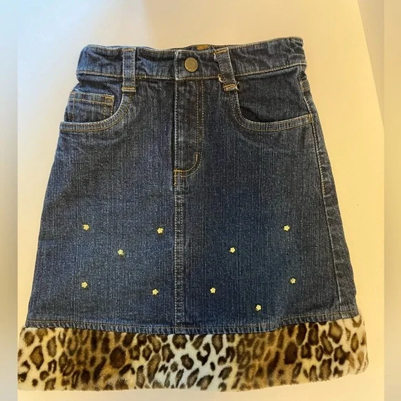 The Children’s Place Girl’s Denim Skirt, Faux Cheetah Fur, Size 6.