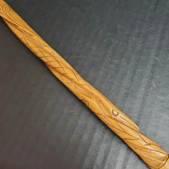 Wood‎ Spiral Carved Snake Wand 18