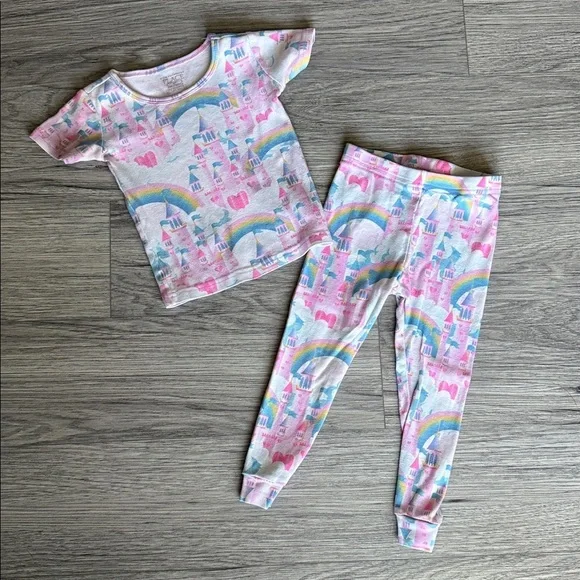 The Children's Place‎ Rainbow Castle Print Pajama Set Size 2T