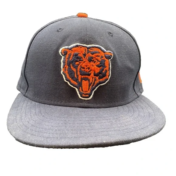 CHICAGO BEARS TEAM MENS FITTED HAT BLACK 6 7/8‎ NEW GSH logo on back