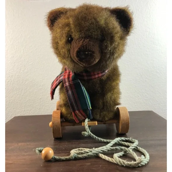 Vtg 1986 Applause Bear Pull Toy Plush 7
