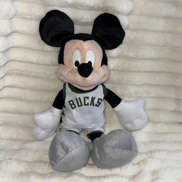 Mickey Mouse Plush NBA‎ Milwaukee Bucks Disney Stuffed Animal 2021 Basketball