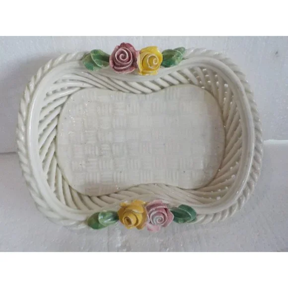 SUPER RARE Vintage Weaved Porcelain Italian Soap Dish Roses Off White 6