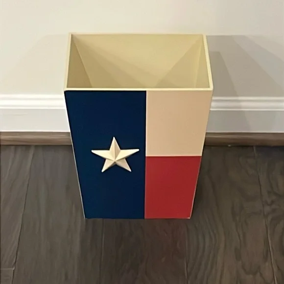 Texas State Flag Wastebasket Trash Can wooden