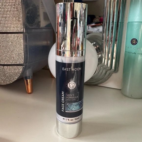 East Moon Men’s Formula Daily Care Face Cream