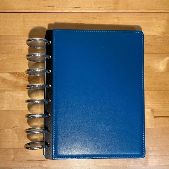 M by Staples arc Blue Leather Planner with Silver Tone Rings