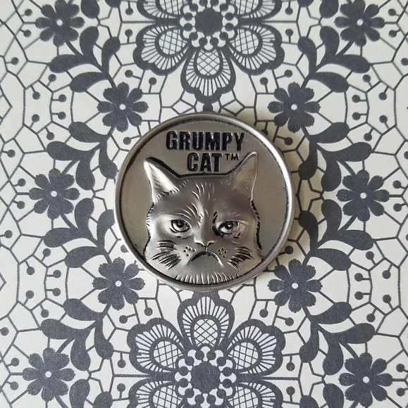 Grumpy Cat Think Grumpy Charm Go Away Round Tardar Sauce 2013