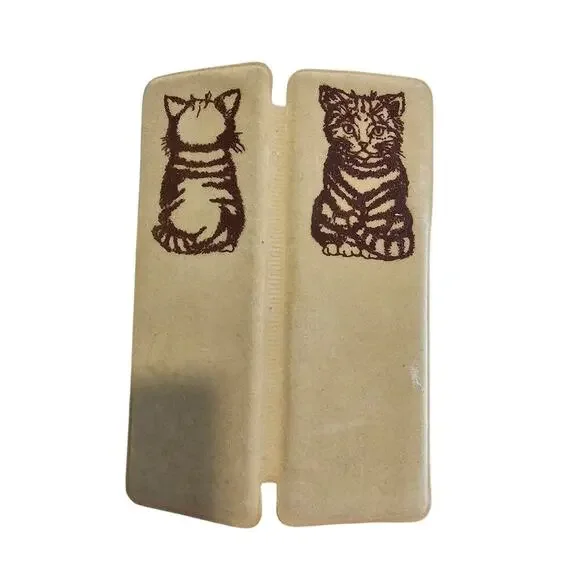 Vintage Cat Mirror and Comb Set Travel Kitty 70s Cottage Retro Granny Kittens