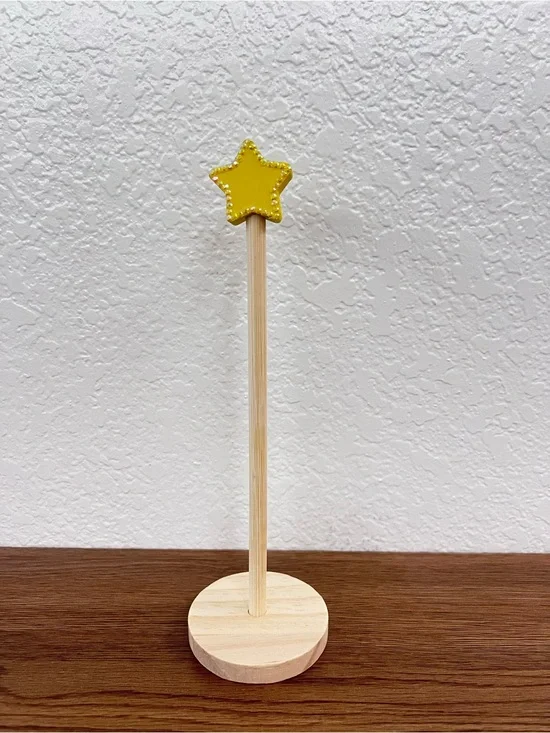 Wooden Claw Clip Holder Stand | Yellow Star Hair Accessory Display Organizer