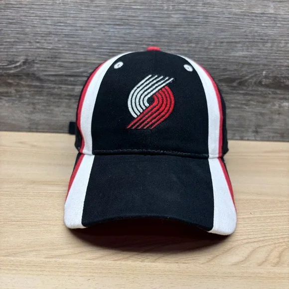 Portland Trail Blazers Hat Cap Strap Back Black‎ Red NBA Opening Night 2007 2008