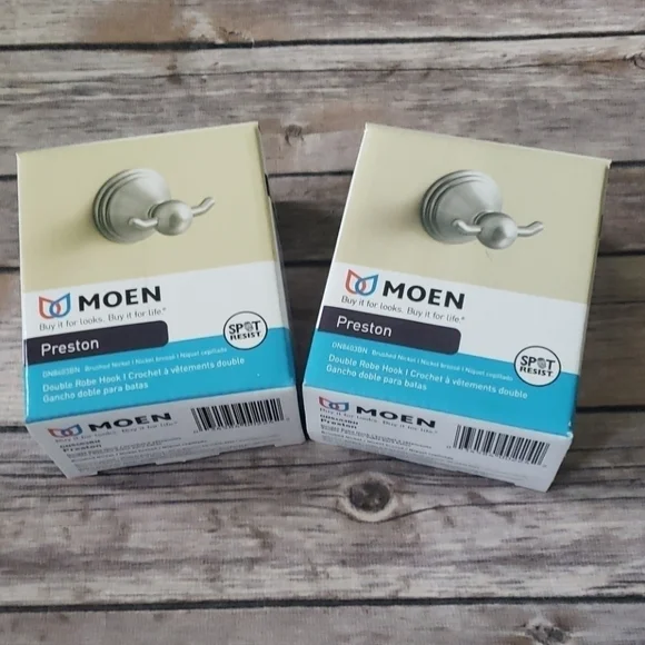 Moen Preston Brushed Nickel Double Robe hooks NIB