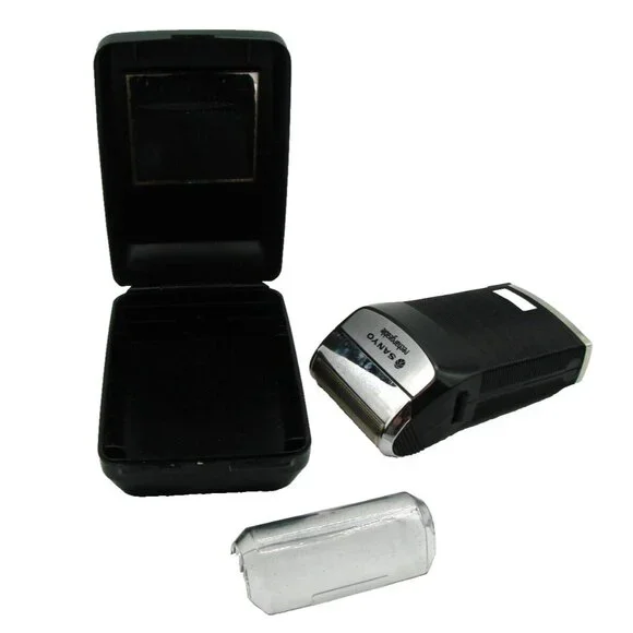 NEW Vintage Sanyo Cadnica SV-3800 Electric Shaver Rechargeable Black Case Works