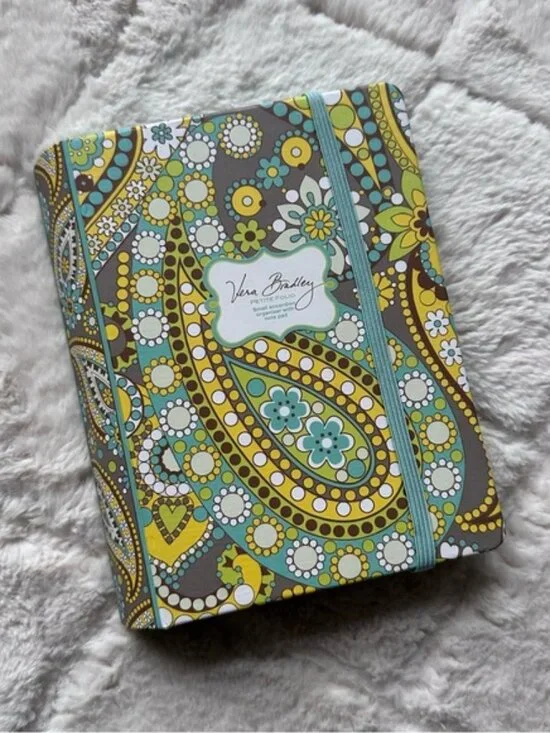 Vera Bradley | Petite Folio | Lemon Parfait