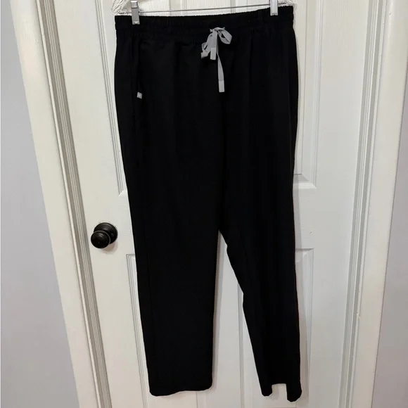 FIGS black mens straight leg scrub‎ pants with flap pocket XL