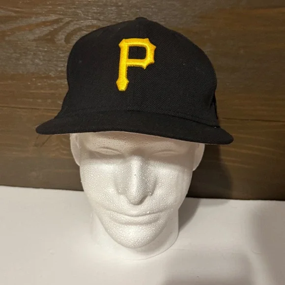 New Era Pittsburgh Pirates 1960 World Series Fitted Hat Black Mens 7 1/4 Good