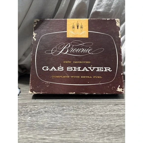 VINTAGE NOS 1956 BROWNIE GAS SHAVER W/ EXTRA FUEL WORLD'S MOST FAMOUS GAG