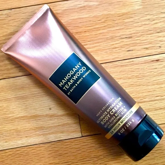 NWT Bath & Body Works Mahogany Teakwood Ultimate Hydration Body Cream