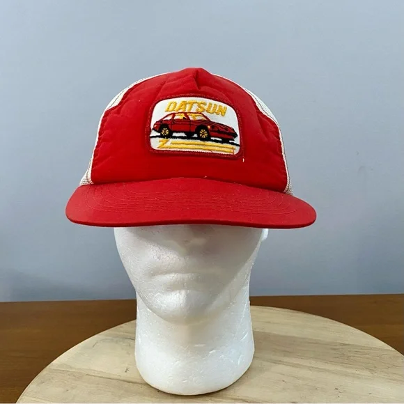 Young AN Vintage Datsun Mesh SnapBack‎ Trucker Advertising Hat Red Yellow 90s