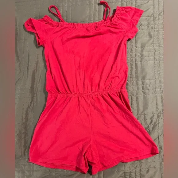 The Children’s Place Romper, Large (10/12)