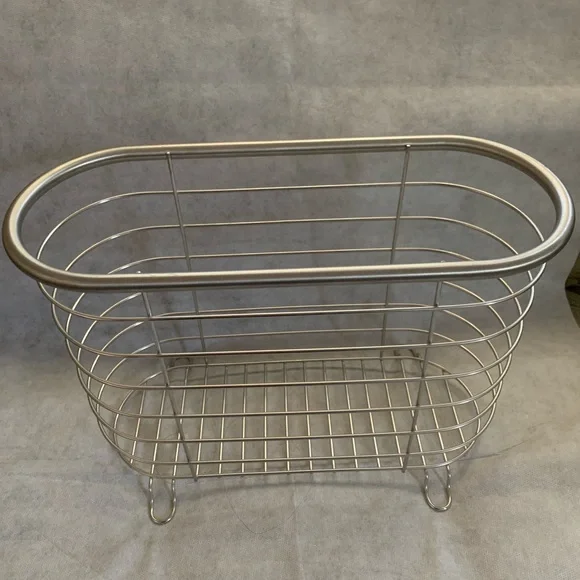 Mdesign Modern Chrome Wire Bath/Home Storage Basket