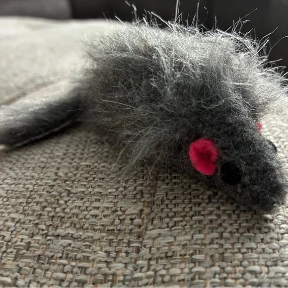 🩶🐭Oversized Gray Fuzzy Mouse Toy🐭🩶