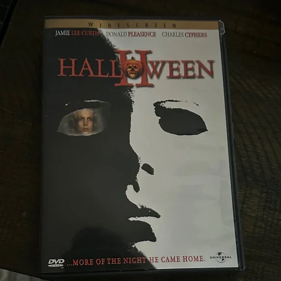 Universal Halloween II DVD with Black and White Cover