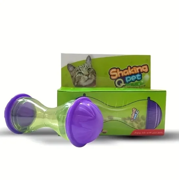 Shaking cat treat puzzle toy