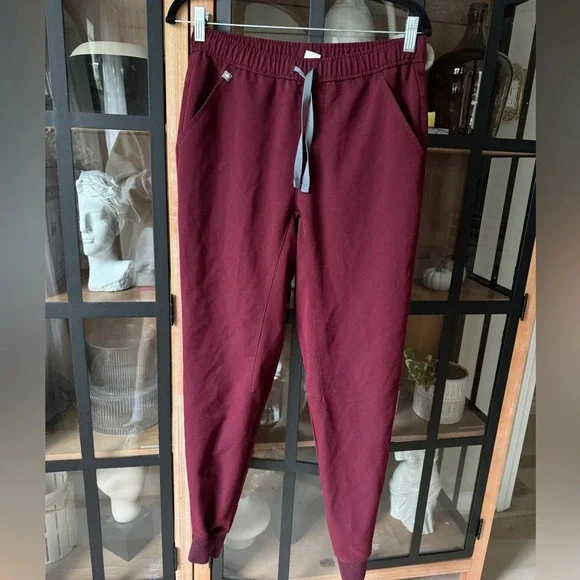FIGS Scrubs Tansen Joggers Pants Burgundy pockets ribbed ankle elastic wine red
