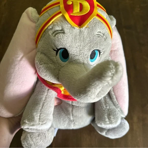 Disney Parks Dumbo 11