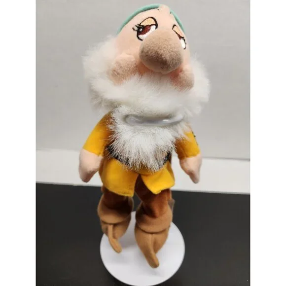 Disney Bashful Dwarf Plush Toy From Snow White And The Seven Dwarfs‎