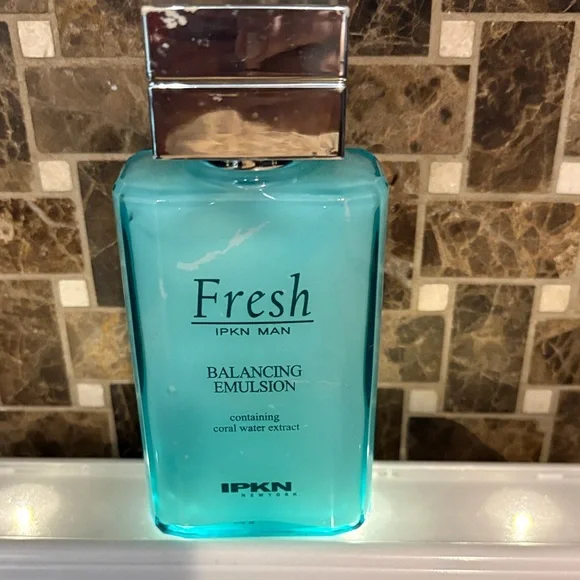 Fresh IPKN Man Balancing Emulsion -‎ Aqua Turquoise