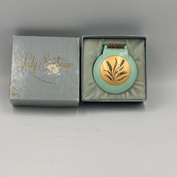 Lady Sunbeam ShaveMaster Shaver Model LS1 Turquoise with Box