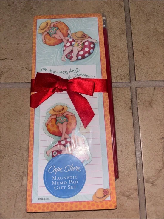 Cape Shore Red Magnetic Memo Pad Gift Set