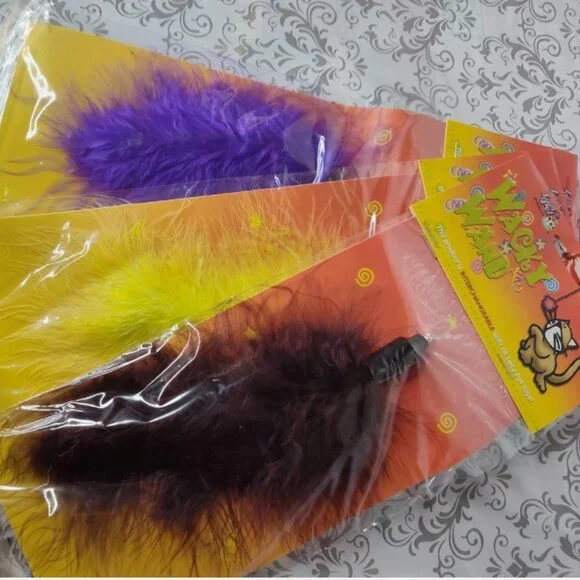 Lot of 3 Lazy Pet Interactive Tail Tease Cat Toy Br/Vi/Ye (Plus 2 Free)