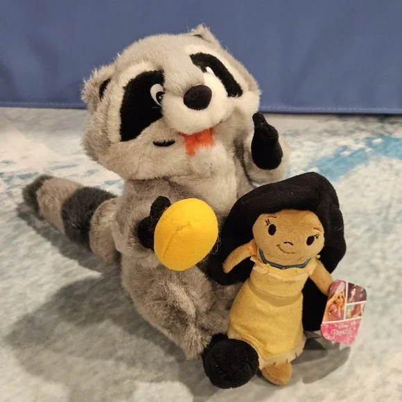 Vintage Disney Meeko Plush w/ Biscuit Cracker & Pocahontas Plush Bundle