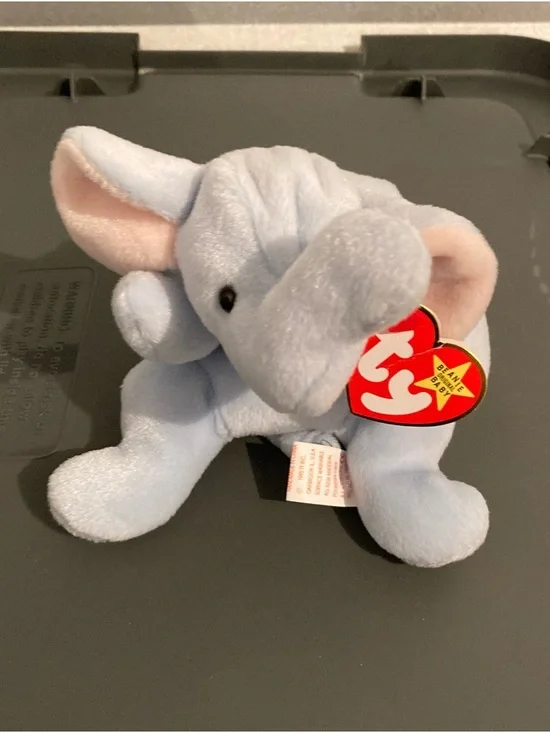 Beanie Babies - Peanut - Elephant - 1995 Vintage
