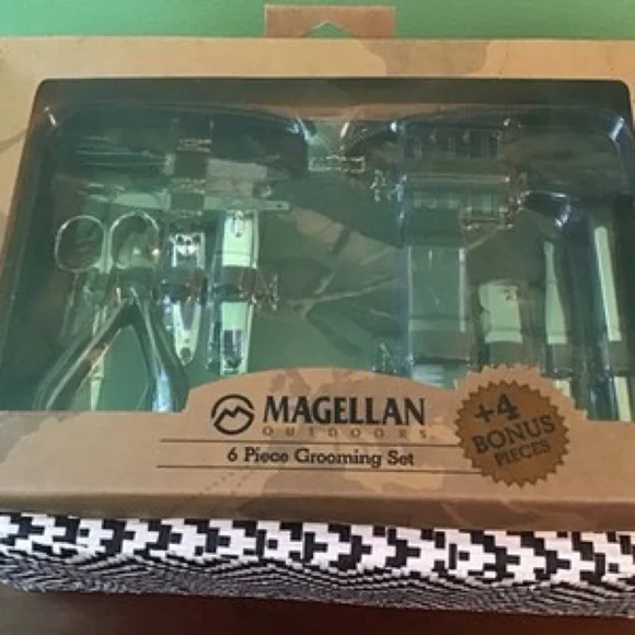 Magellan Outdoors 6 Piece Grooming Set‎ with Bonus Pieces