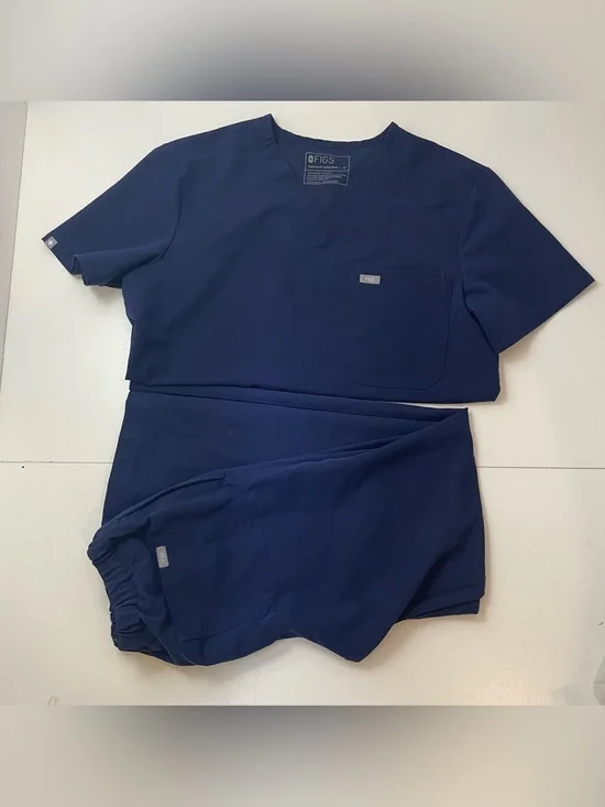 Figs Men Scrubs matching Navy Top M and Pants size S Workwear Medical