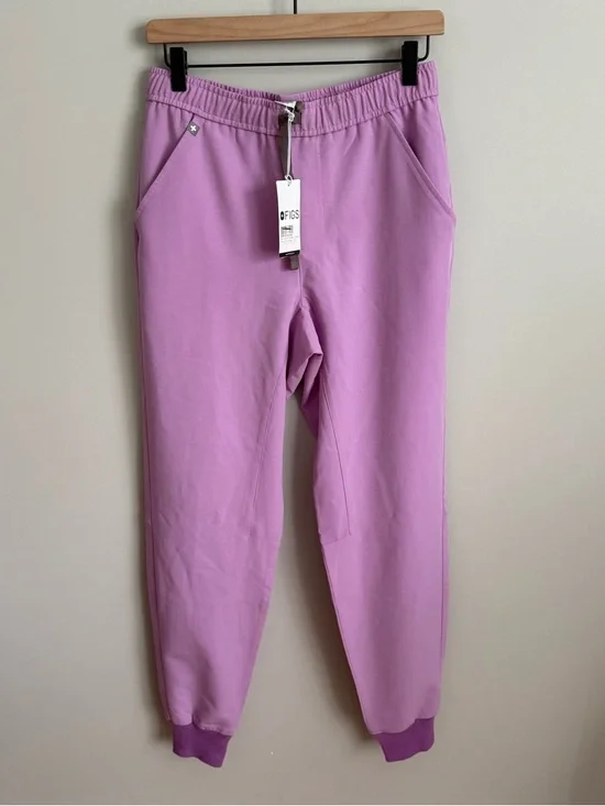 NWT Figs Men's Tansen Jogger Scrub Pants Small Wild Iris Purple