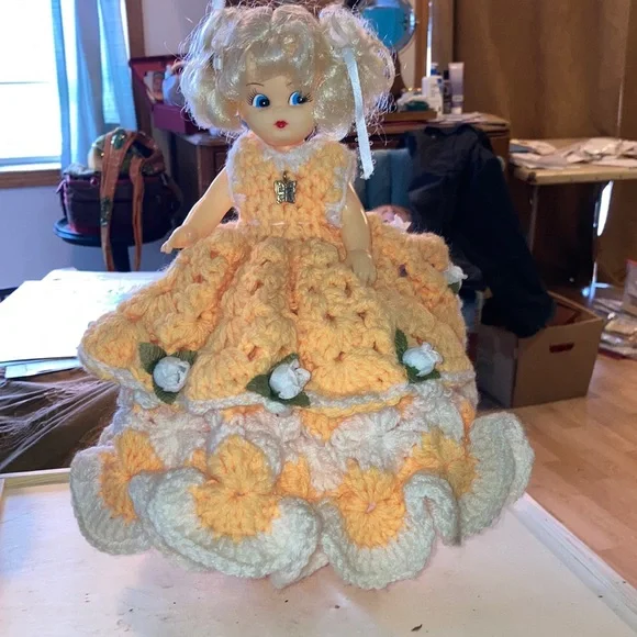 Vintage handmade toilet paper bottle topper Peach and white