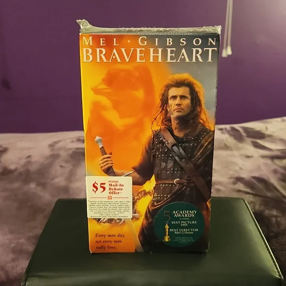Brand new factory sealed First Production Braveheart VHS!