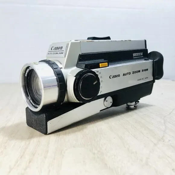 VTG. Canon Auto Zoom 318M Super 8mm Movie Camera 3x Zoom Untested