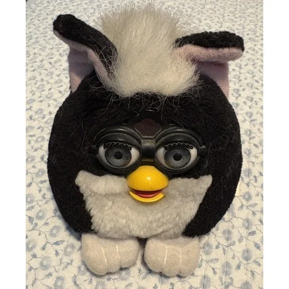 Furby Buddies by Tiger Electronics 1999