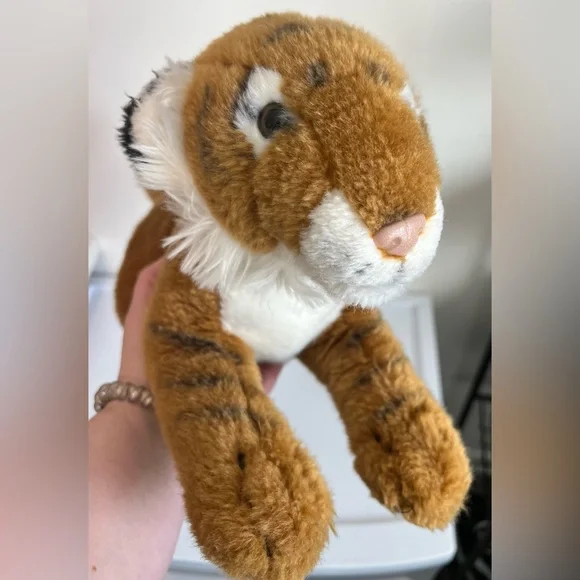 Vintage Animal Alley Toys R Us Bengal Tiger 16 inch Plush Stuffed Animal Toy
