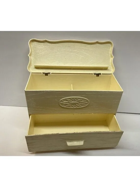Vintage Bakelite / Plastic Lerner Recipe/Jewelry Box Faux Wood Off White Color