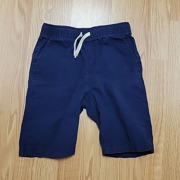 The children's place boys size 10 flat front shorts