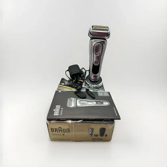 Braun Series 9 (9330S) Cordless Rechargeable Men’s Electric Razor Shaving Kit