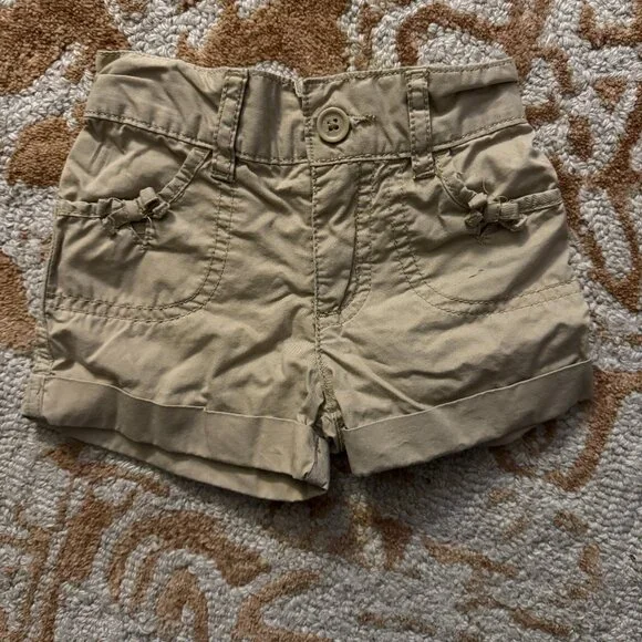 EUC The Children's Place Khaki Baby Shorts Sz 12 mos