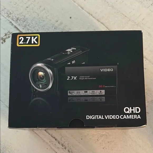 Black QHD Digital Video Camera 2.7K Compact Design Brand New