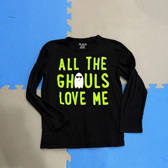 The Children's Place Black and Green halloween shirt boys 7/8